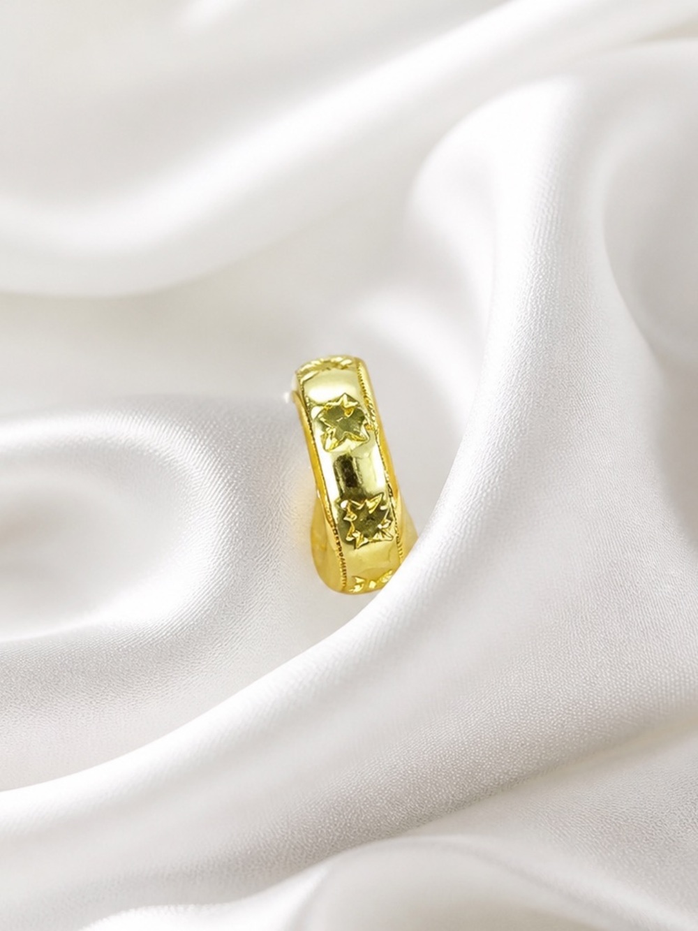Gold-Plated Women’s charm birthstone Green Gemstones